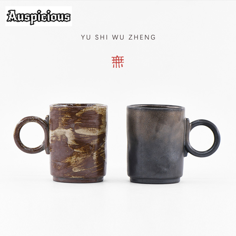 Handmade Ceramic Mug - Tasse à café en grès faite