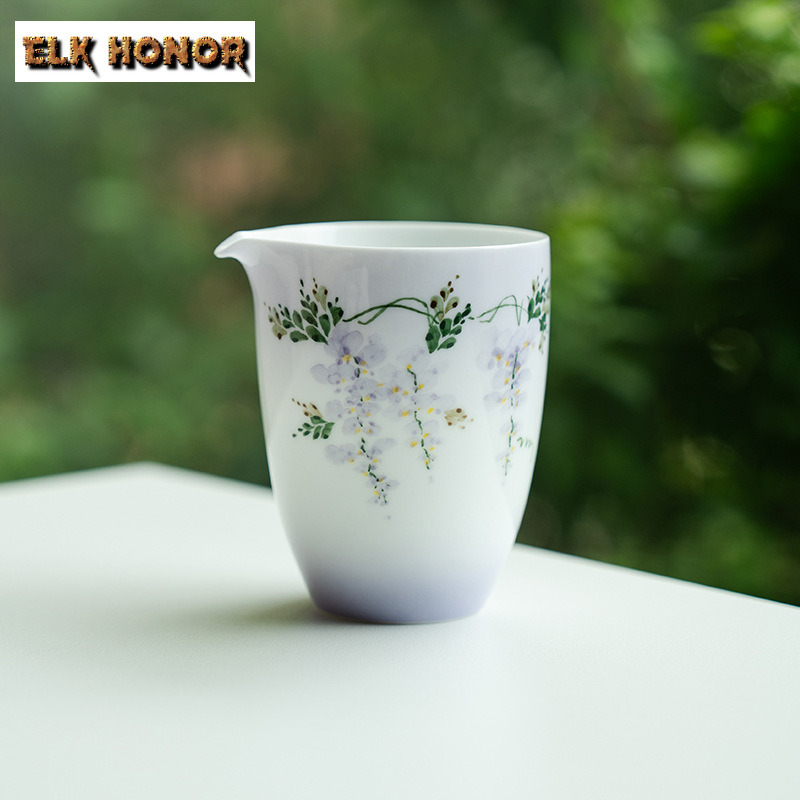 Fleur de glycine peinte à la m - Handmade Ceramic Mug avis et prix