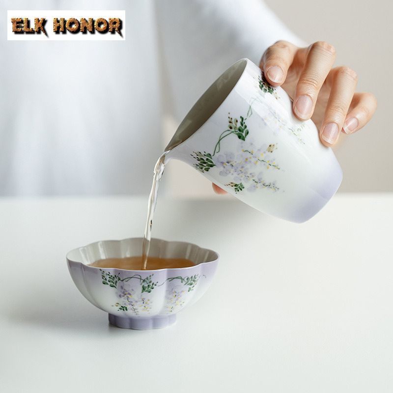 Fleur de glycine peinte à la m - Handmade Ceramic Mug avis et prix