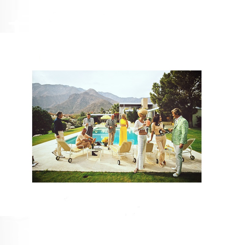 Retro Poolside Host Luxury Lif - Luxury Lifestyle Images avis et prix