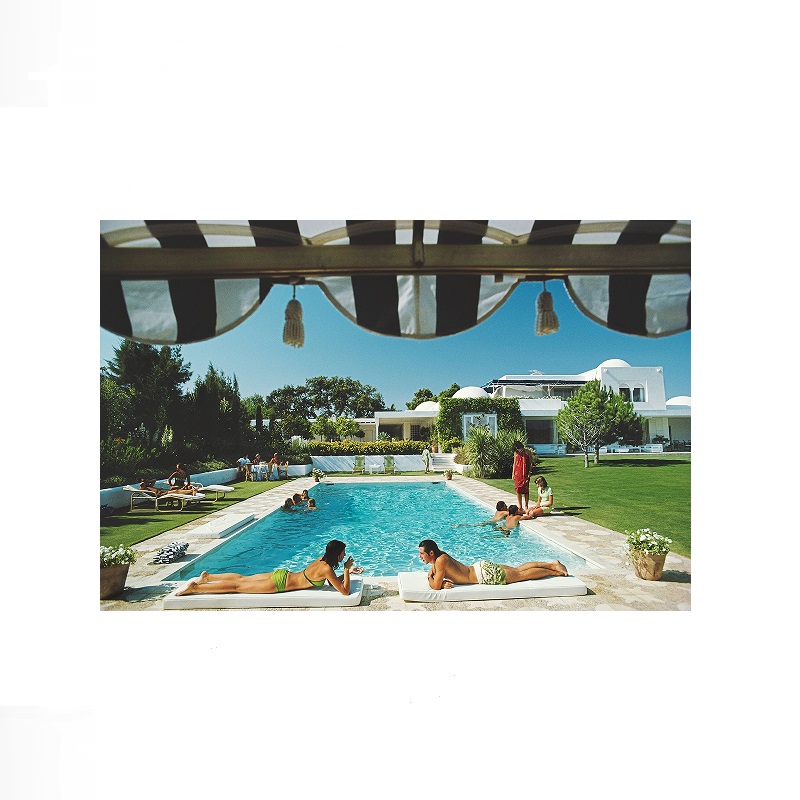 Retro Poolside Host Luxury Lif - Luxury Lifestyle Images avis et prix