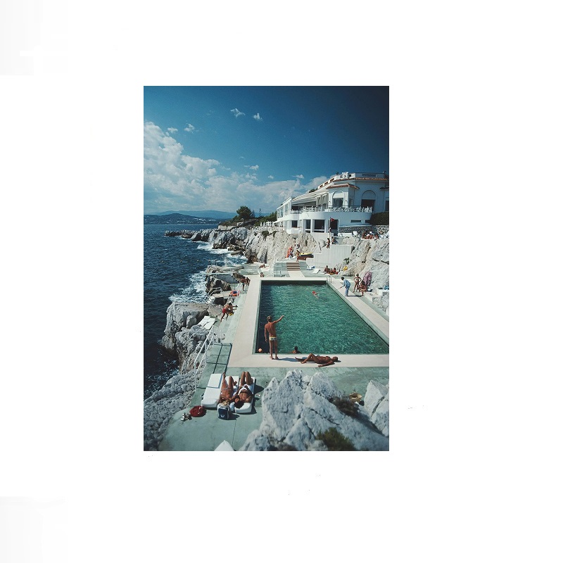 Retro Poolside Host Luxury Lif - Luxury Lifestyle Images avis et prix